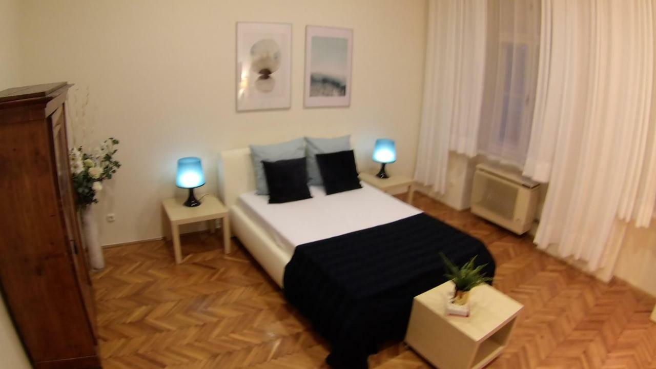 Opera Dream Apartment Будапеща Екстериор снимка
